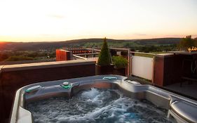 Golden Sunset Wellness Suite